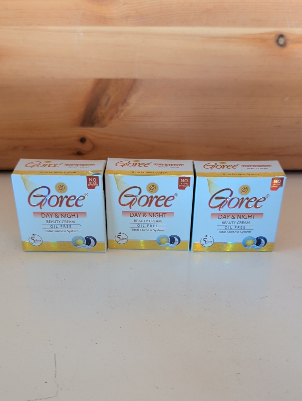 New, 3pcs. Goree Day & Night Beauty Cream Oil-Free - White/Gold.🌟